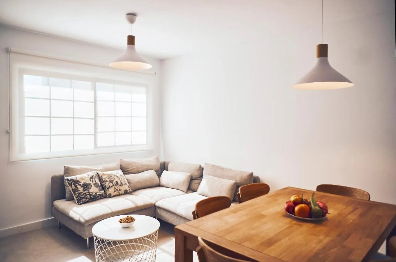3Bdr + 2Bath Comfy House El Medano Appartement